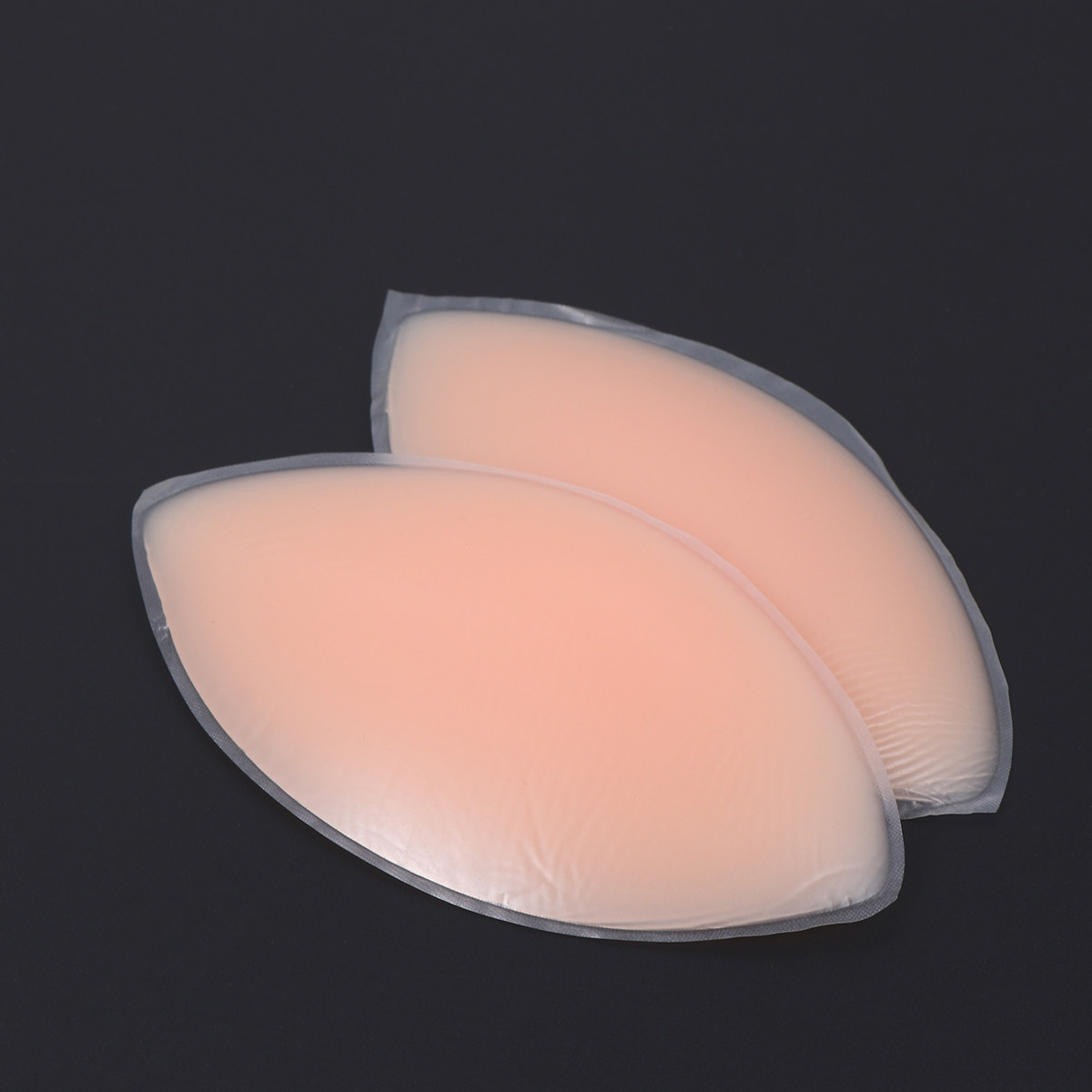 Silicone Bra Adhesive - 1組のシリコン製胸パッド、粘着式で目に見えないブラパッド、ローカットトップス、ストラップレスドレス、水着に再利用可能